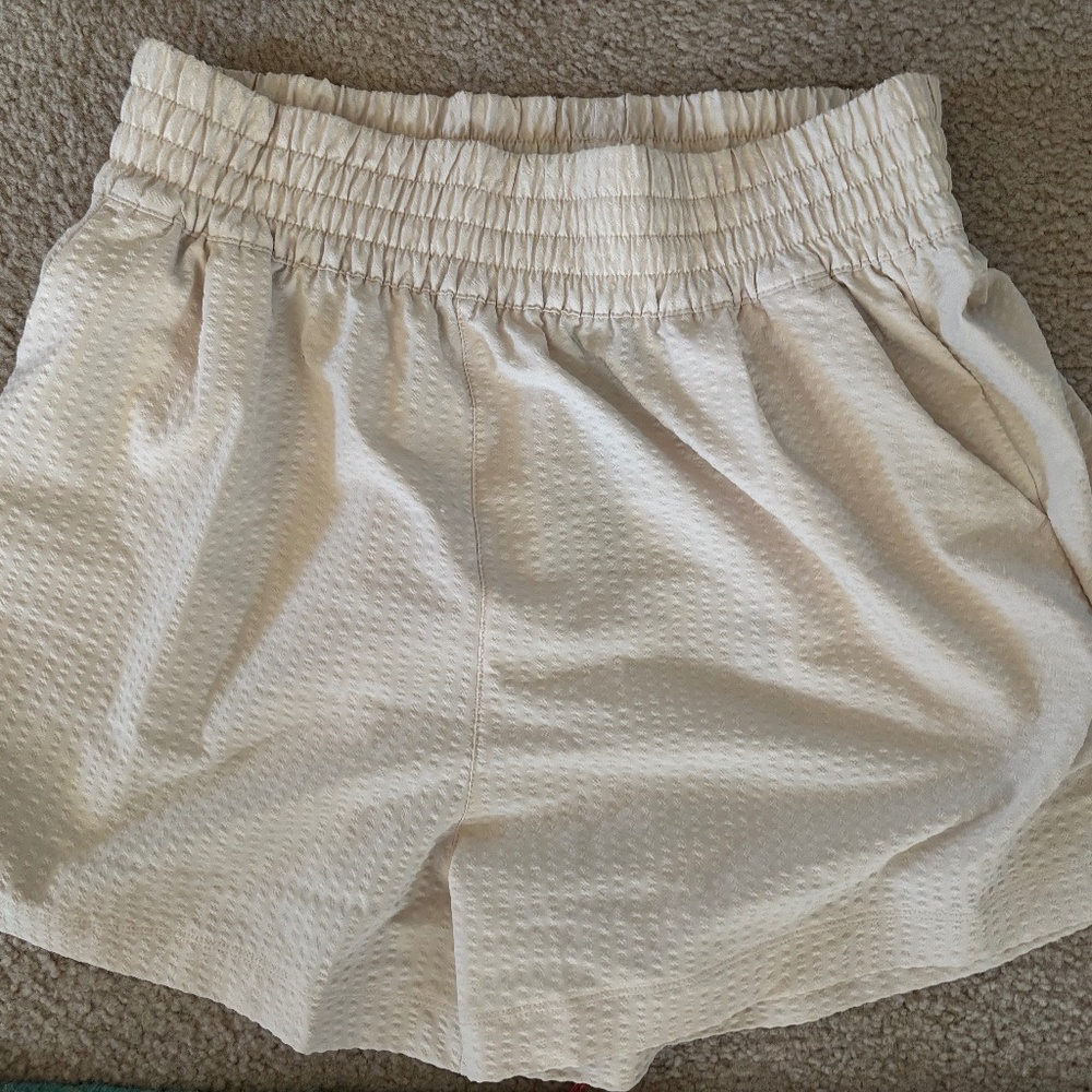 Vuori villa textured short